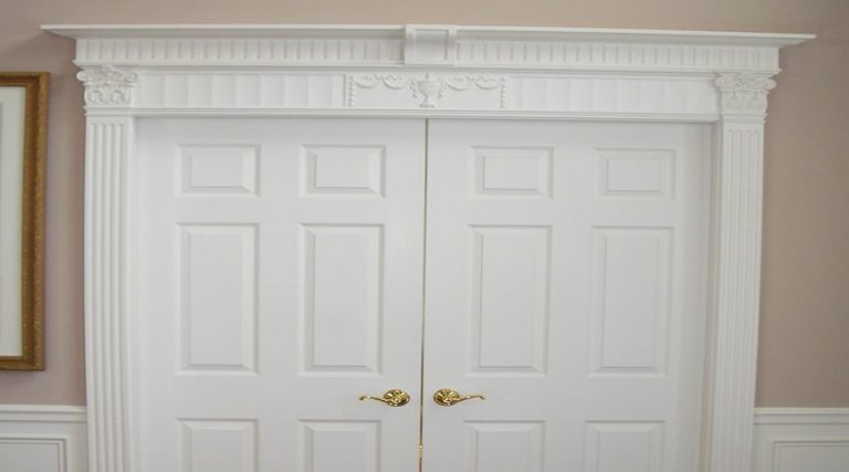 Resin cast mouldings