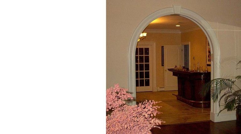 Round Arch with large casement