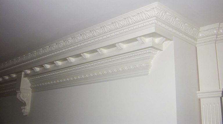 Highly detailed Crown Moulding